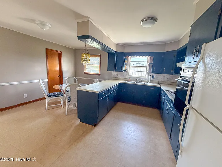 1515 Belgrade Swansboro Rd — Photo 3