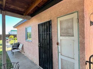 1120 Castaic Ave #1/2, Bakersfield, CA 93308