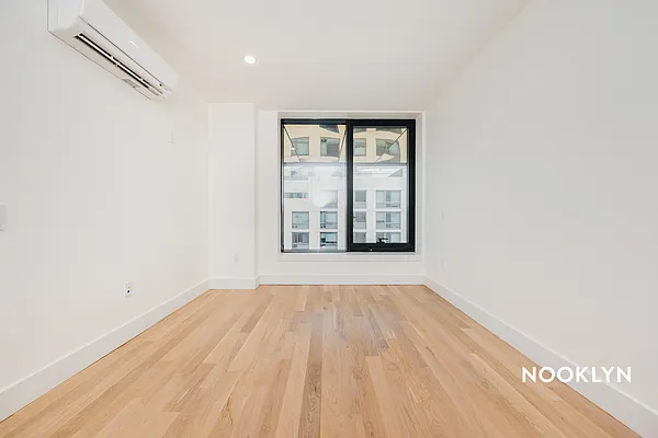 Rented by Nooklyn NYC LLC | media 103