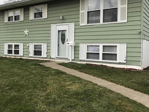 2nd image of 241 Parkdale Dr