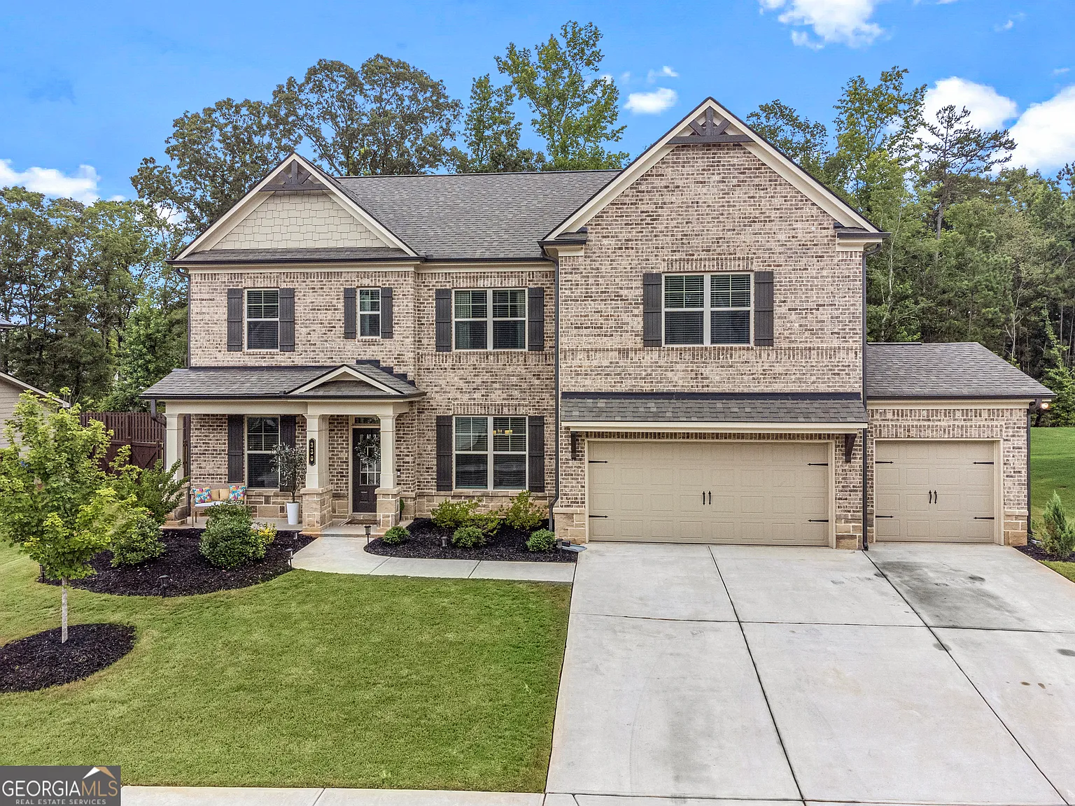 330 Brant Cir photo 1