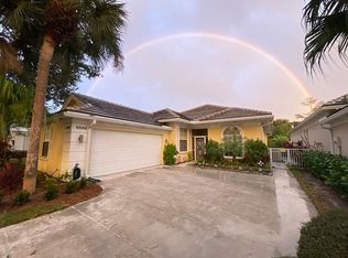 8568 Doverbrook Dr, Palm Beach Gardens, FL 33410