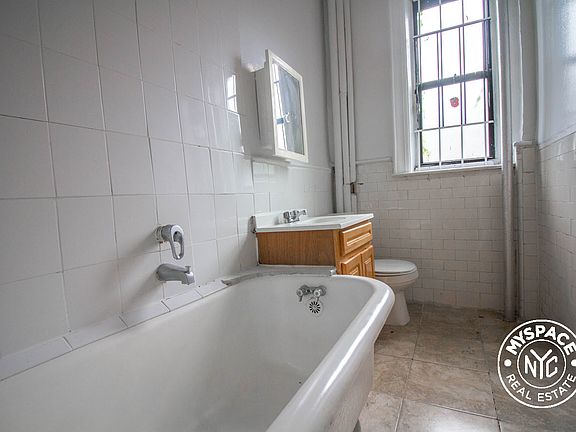 4th image of 1400 Dean St APT I