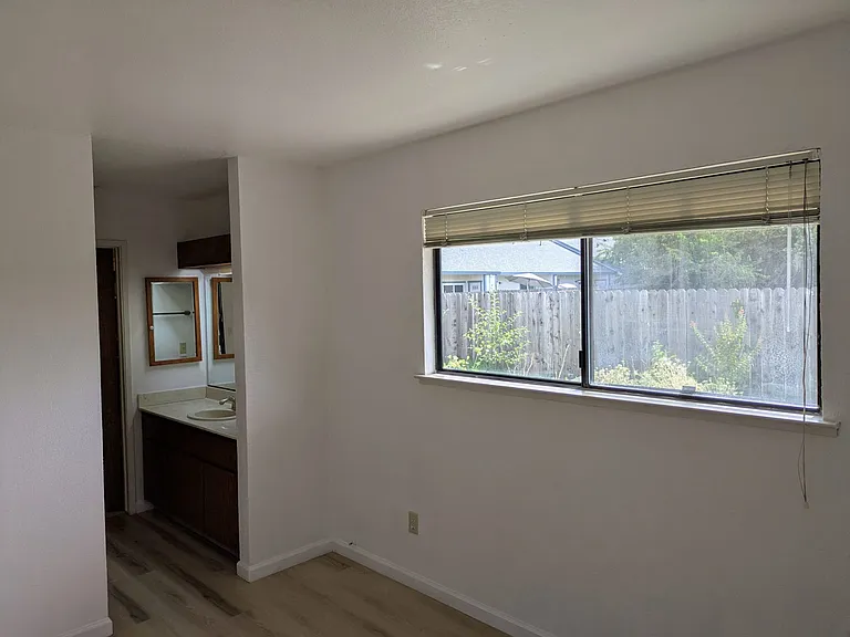2377 Alta Garden Ln — Photo 9
