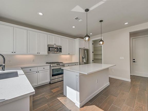 1105 S Meadows Dr #1, Austin, TX 78758 | MLS #6432101 | Zillow