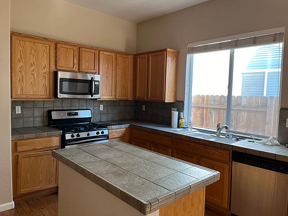 2nd image of 2520 Autumn Meadow Ave