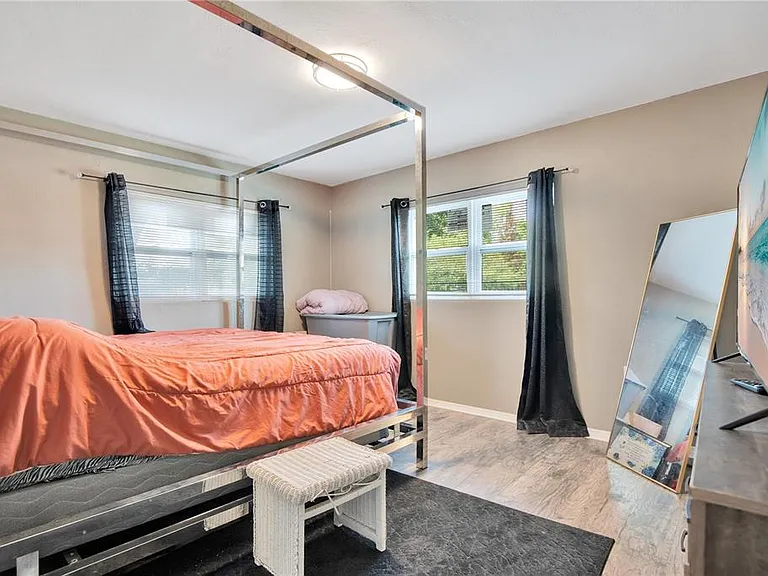 1301 Lawne Blvd — Photo 24
