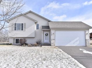 1008 Palomino St, Braham, MN 55006