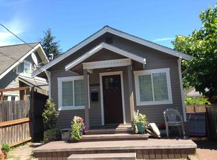 5546 37th Ave NE, Seattle, WA 98105
