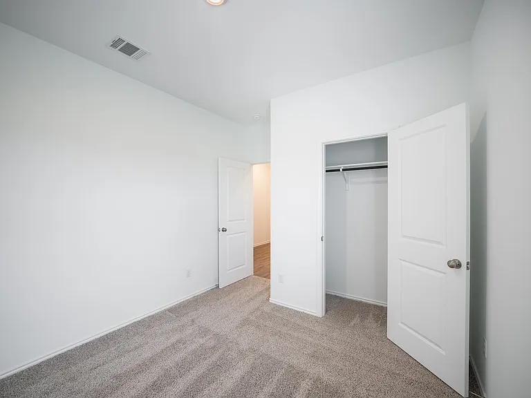 117 Prairie Dog Town Rd — Photo 12