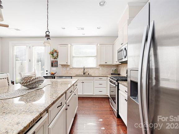 5th image of 5643 Stonewells Dr