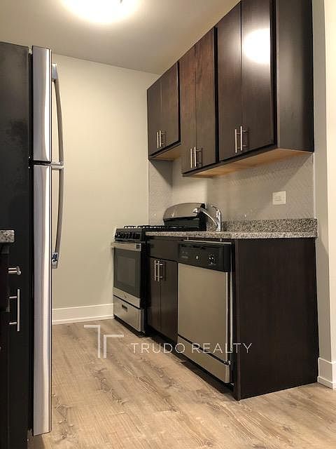 1st image of 713 W Brompton Ave APT 58
