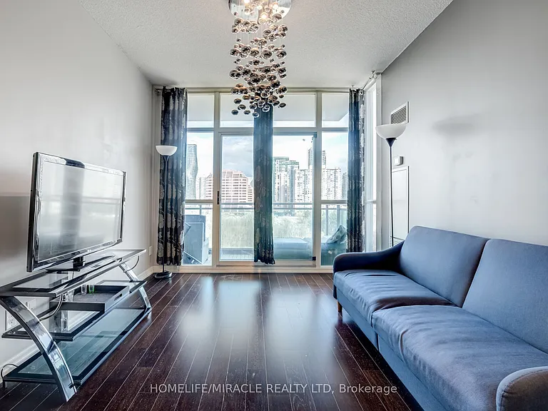223 Webb Dr #502 — Photo 12