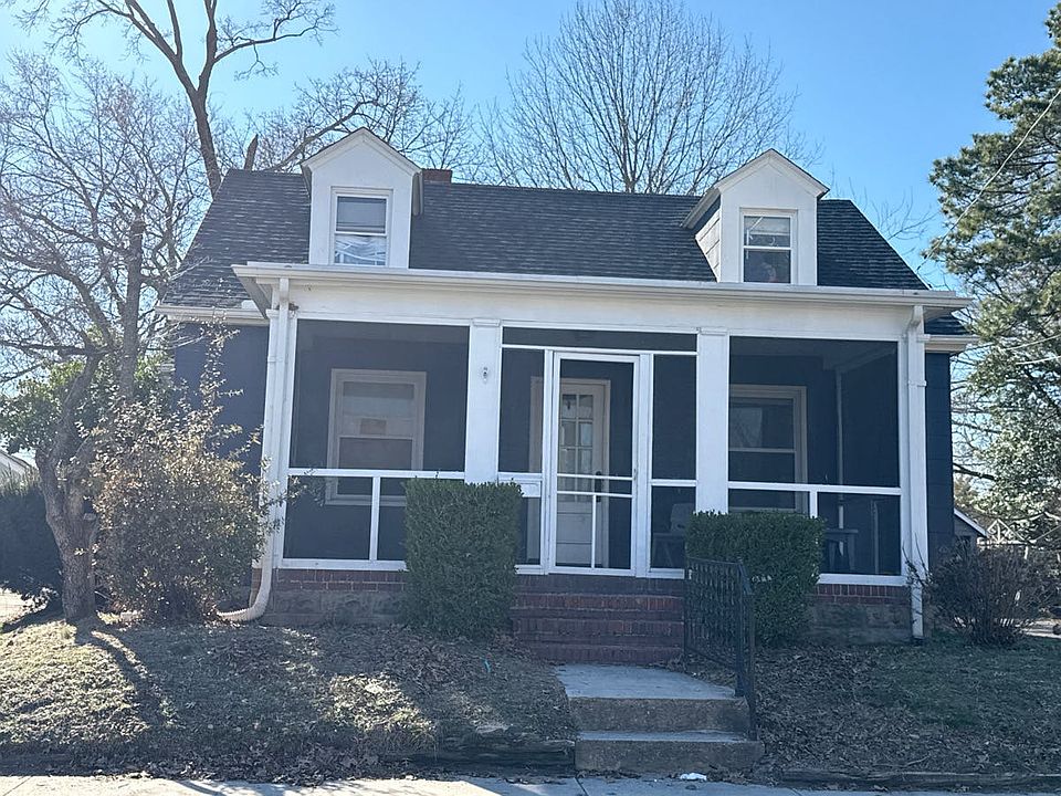 1st image of 138 Truitt St
