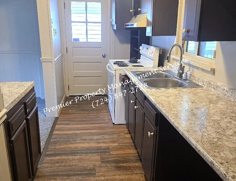 3408 3rd Ave — Photo 6