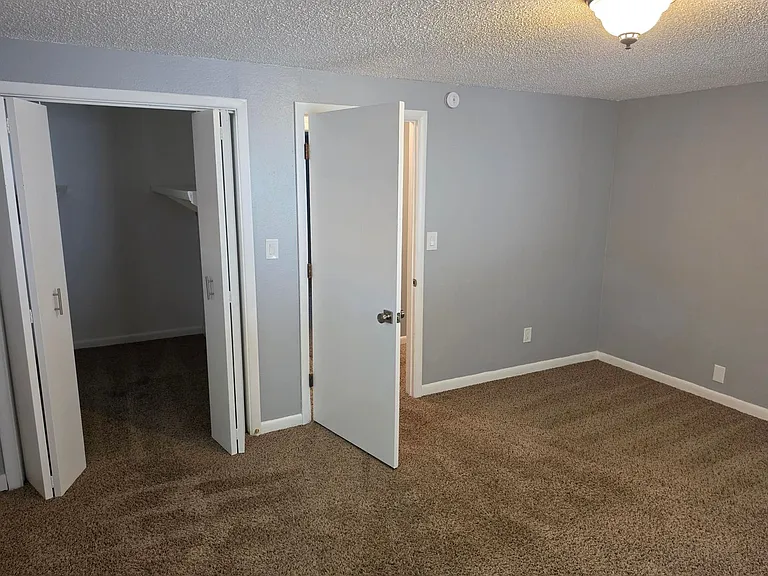 1403 Frontier St — Photo 19