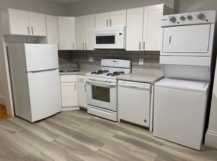 252 Windsor St #3, Cambridge, MA 02139