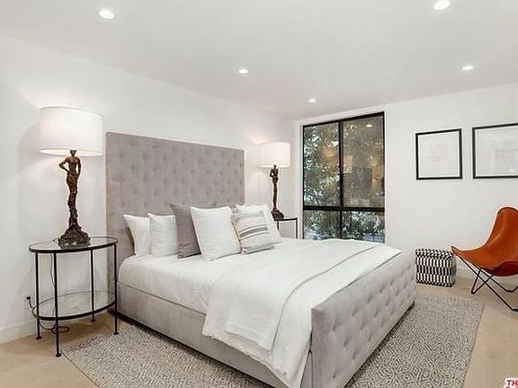 Master bedroom (furnished optional).