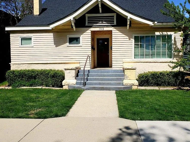 1508 W Hays St — Photo 1