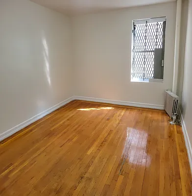 Rented by New York Residence | media 16