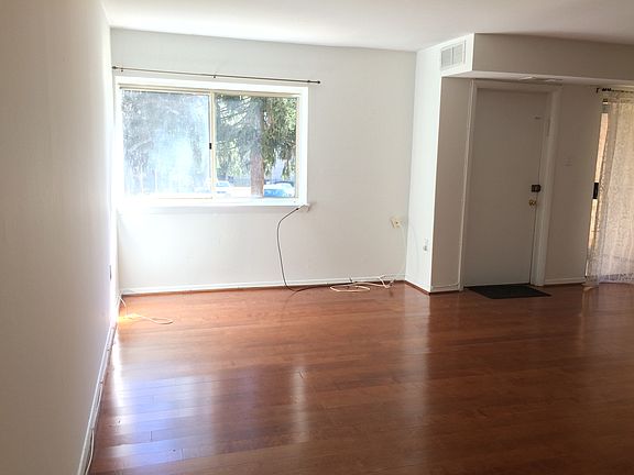 2nd image of 12202 Braxfield Ct APT 4