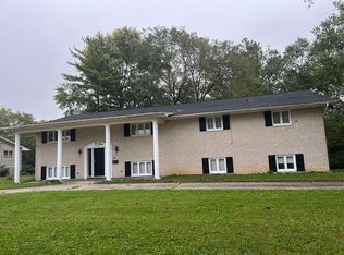 20 Elmore St, Dayton, OH 45426