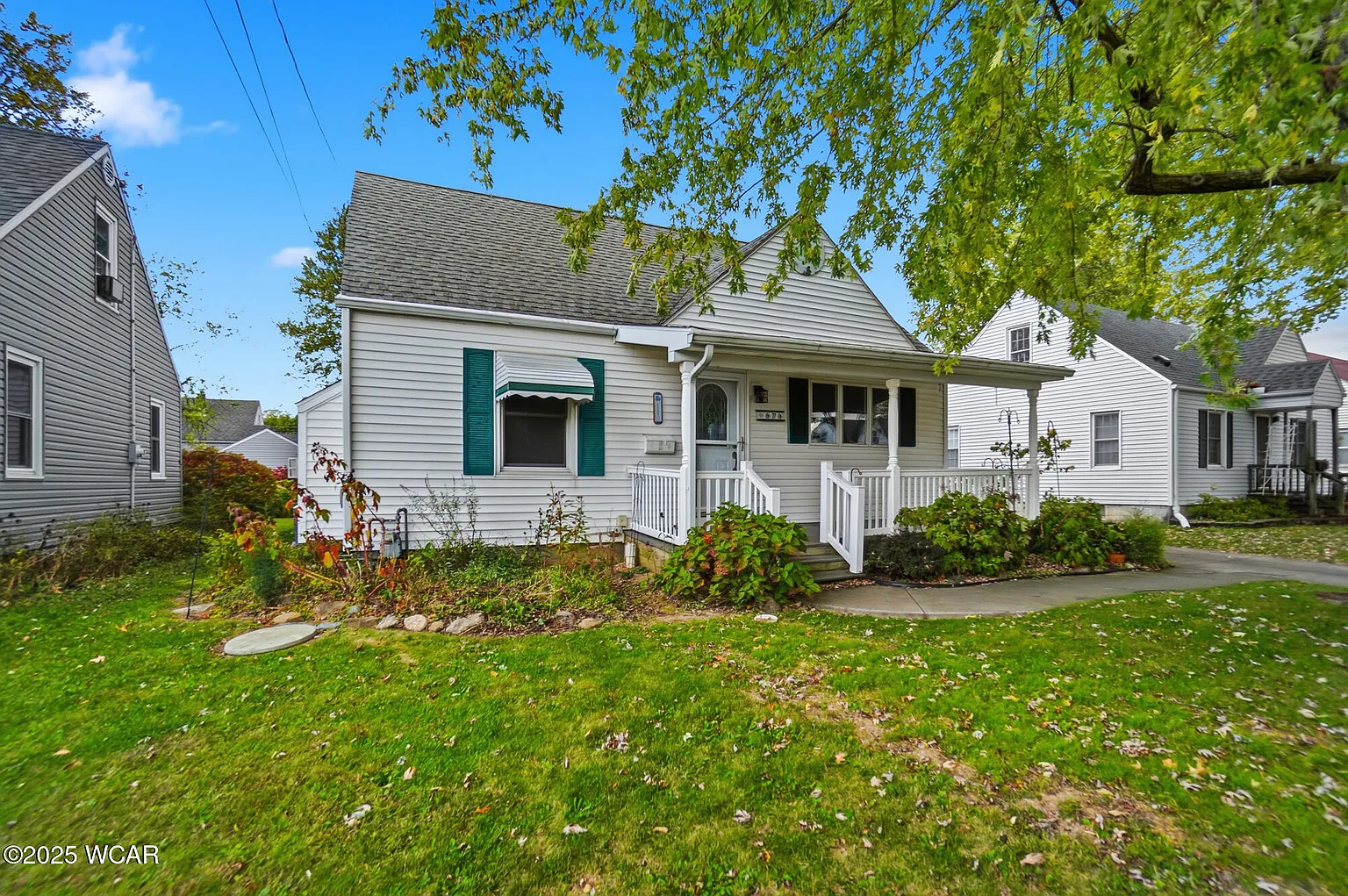 676 Cortlandt Ave photo 1