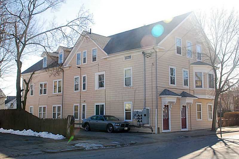 1st image of 29 Duxbury St