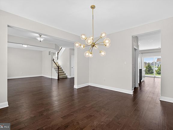 4th image of 2707 Henry Moore Ln