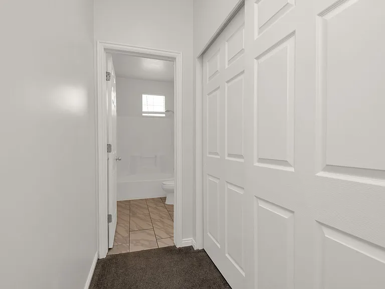 286 N Caleb Dr — Photo 13
