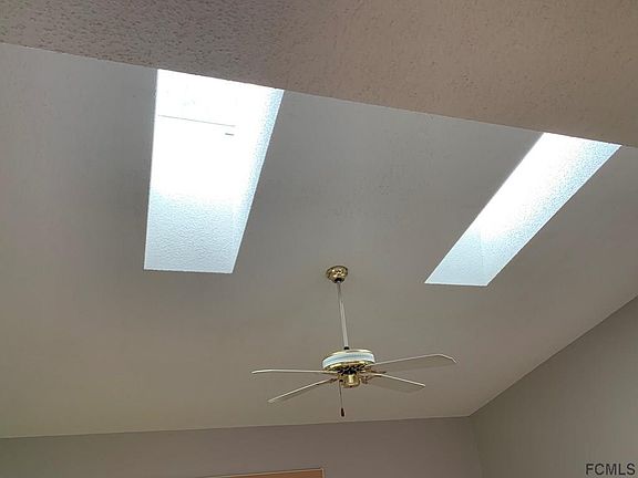 5th image of 89 Wellwater Dr
