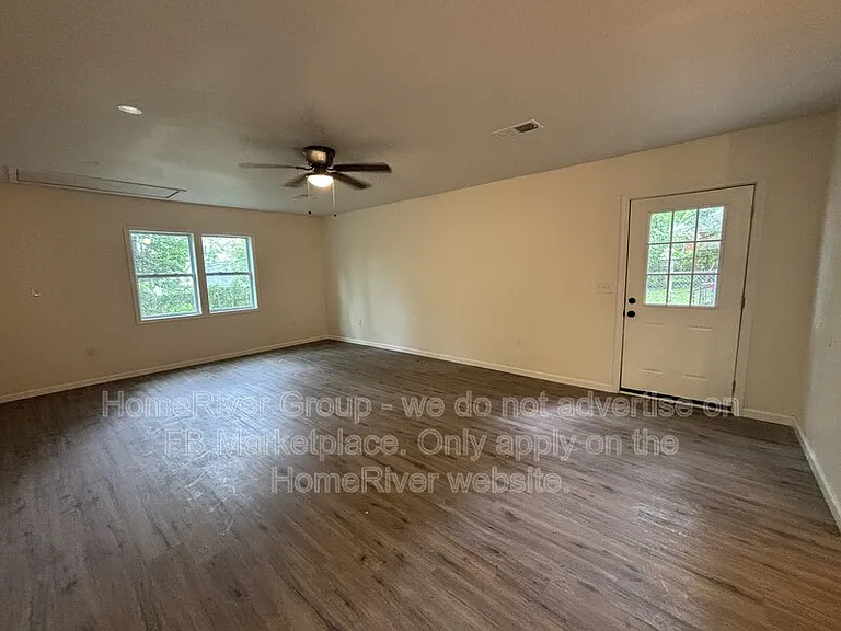 882 Maple Dr — Photo 17