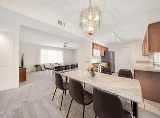 10802 W HUTTON Drive, Sun City, AZ 85351