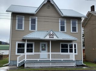 221 Thompson St, Jersey Shore, PA 17740