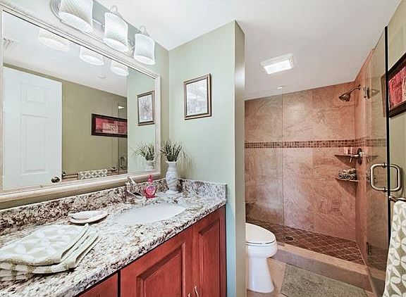 2nd image of 1001 Eastham Way APT 205