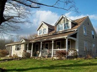 215 Mort Vining Rd, Southwick, MA 01077