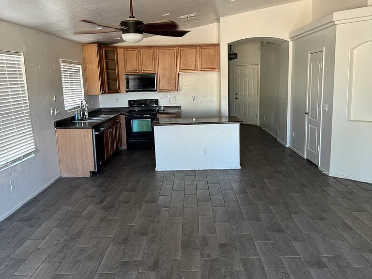 1880 E Kachina Dr — Photo 5