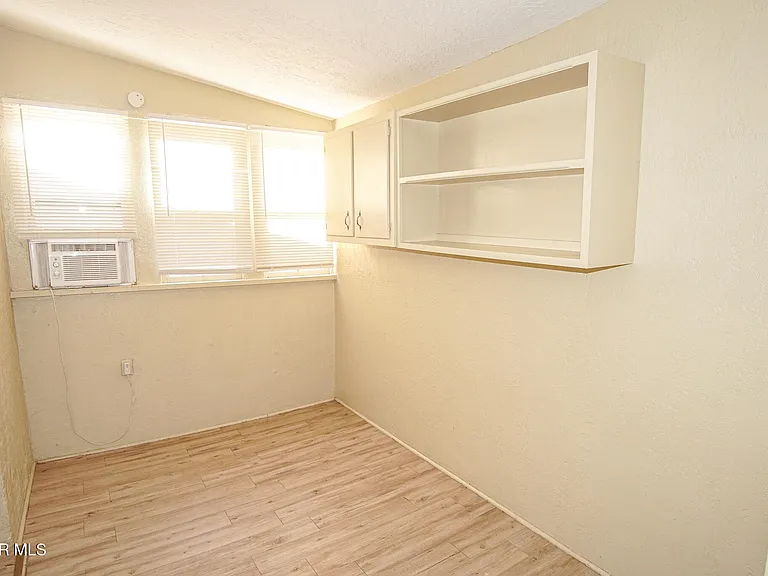 1419 Wyoming Ave — Photo 15