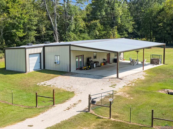 1301 Fm 348 S, Henderson, TX 75654