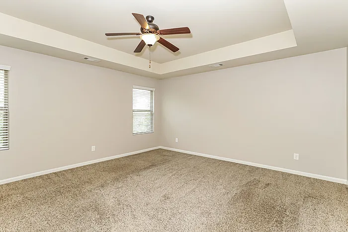 321 Concord Ter — Photo 9