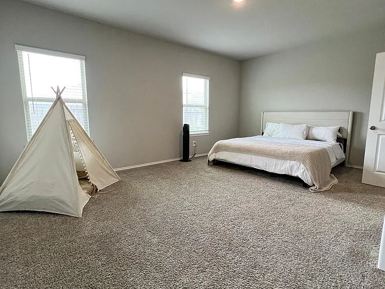 5230 Misty Iris Cir — Photo 16
