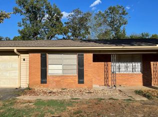 2602 Clinton St, Longview, TX 75604