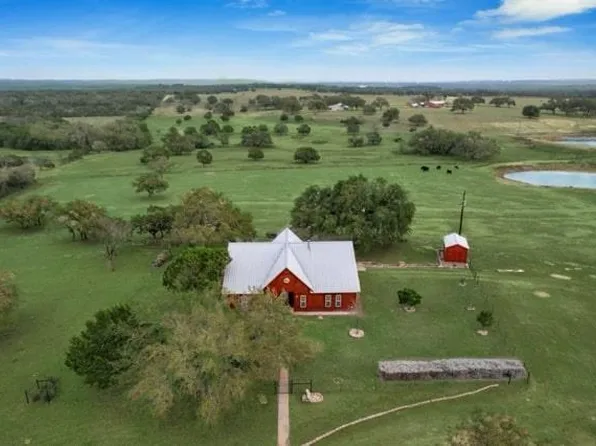 117 County Road 407, Spicewood, TX 78669