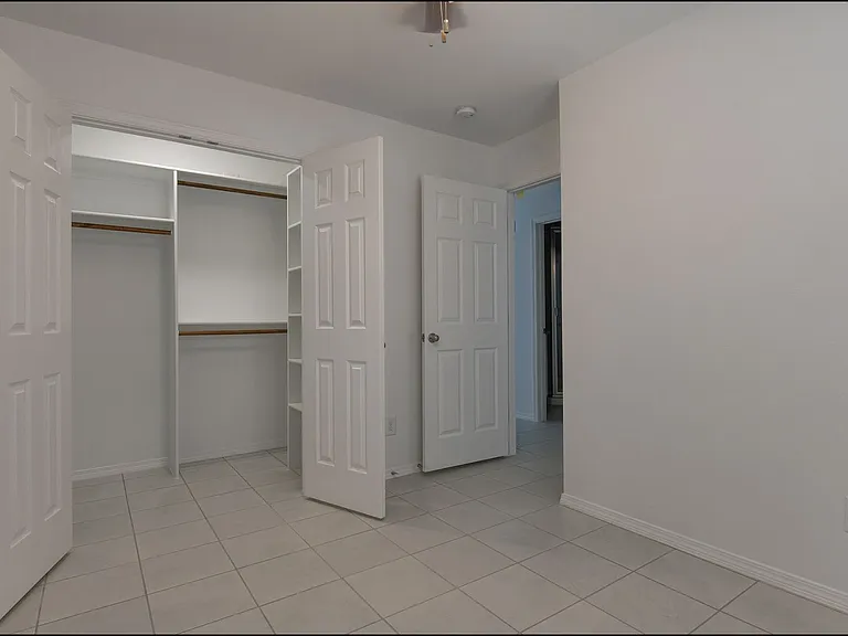 4626 Maxwell Ave — Photo 24