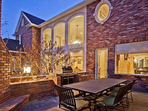 5th image of 4241 Cedarwood Ln