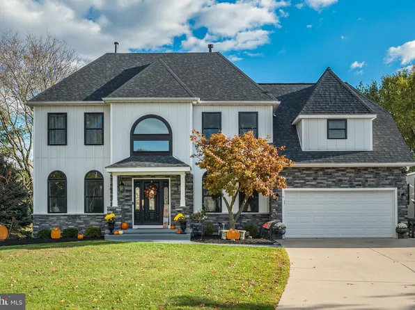 4 Smethwycke Dr, Cinnaminson, NJ 08077