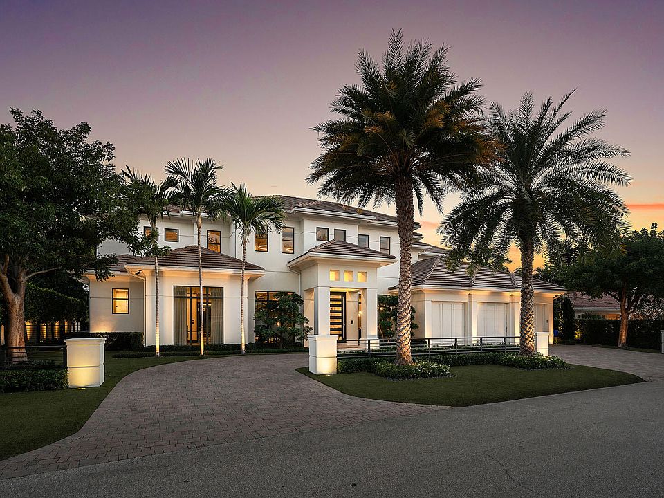 1st image of 252 S Silver Palm Road