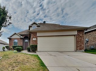 7420 Alverstone Dr, Fort Worth, TX 76120