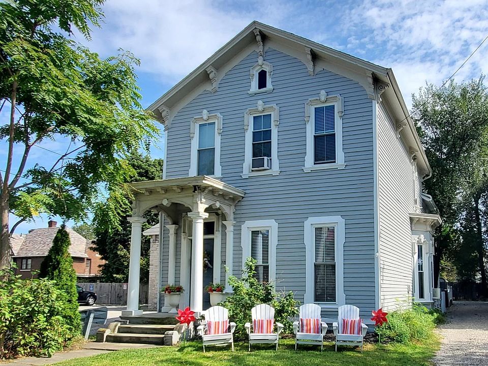 1st image of 322 Huron Ave