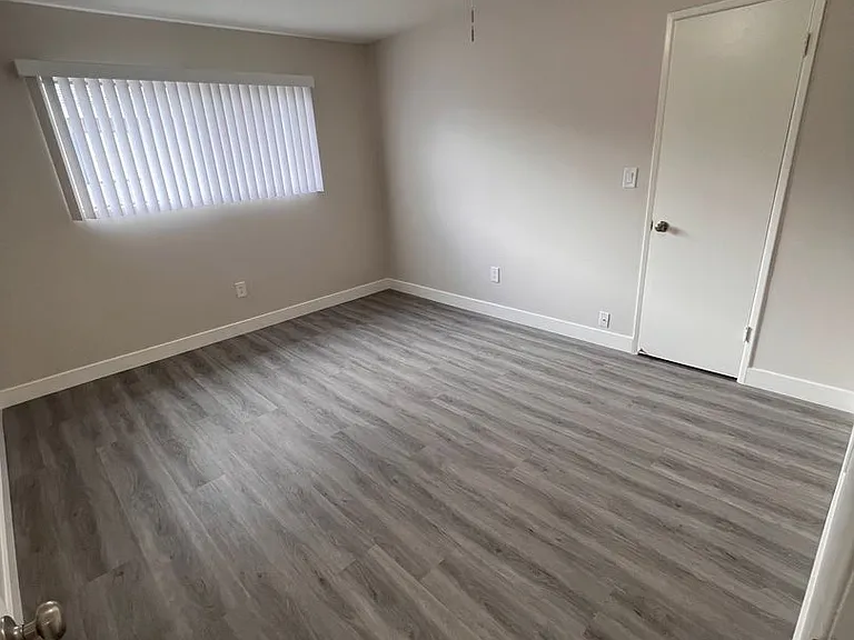 3115 Quartz Ln — Photo 7